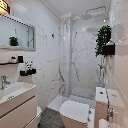 Alexa With Views Apartament *