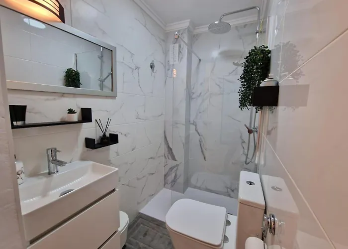 Alexa With Views Apartman *